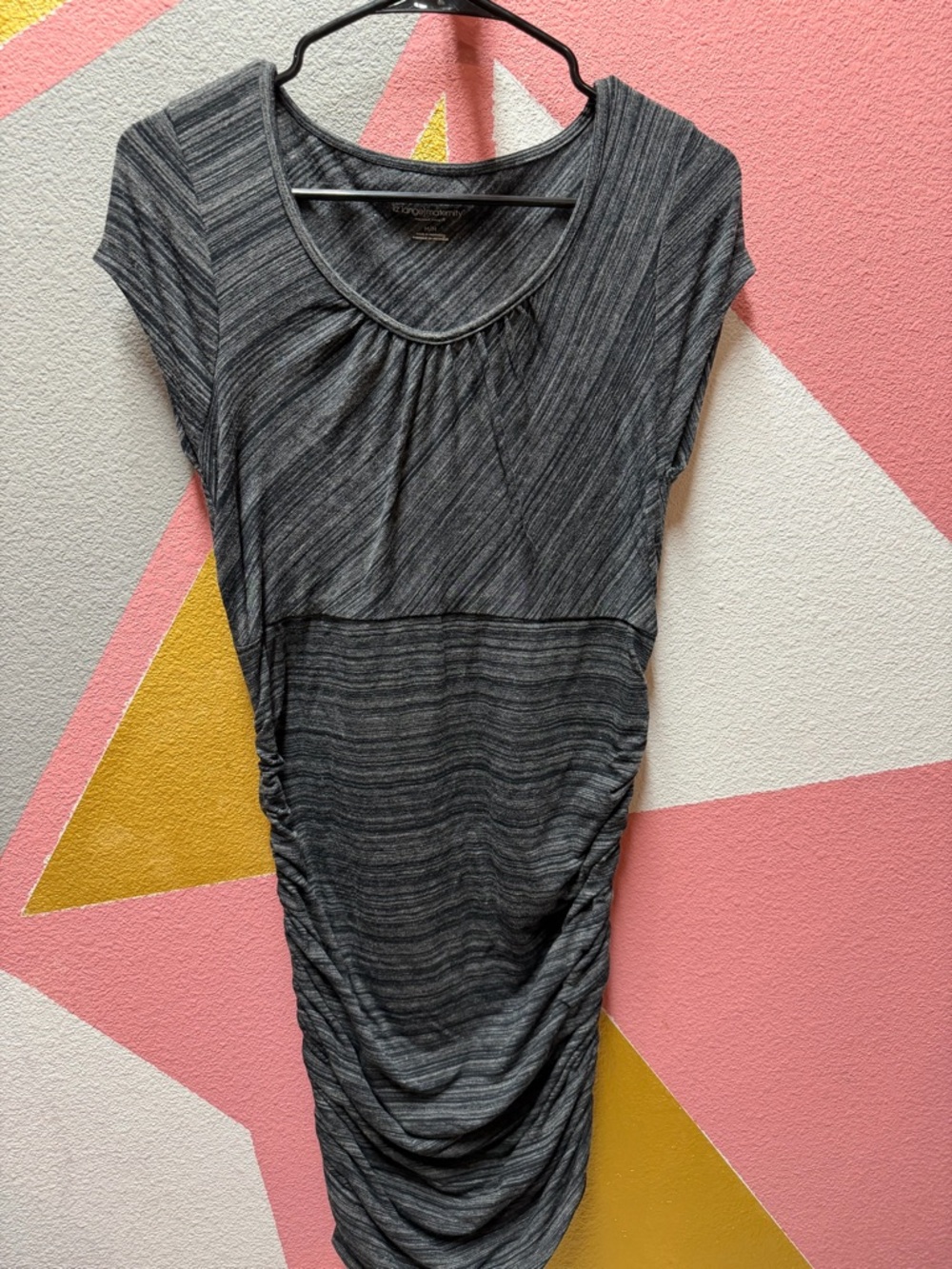 Liz Lange Heathered Charcoal Maternity Scoop Neck Top